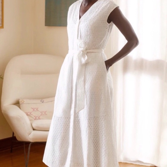 Draper James Dresses & Skirts - Draper James Willow White Button Front Eyelet Lace Dress